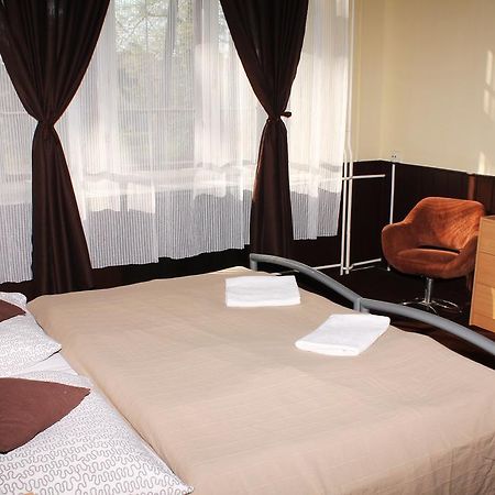 Hotel Stella Siófok Eksteriør bilde